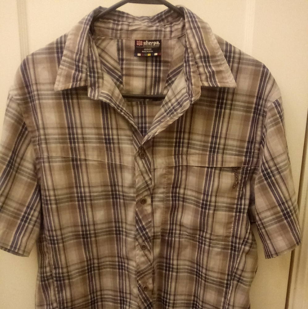 Sherpa short sleve shirt